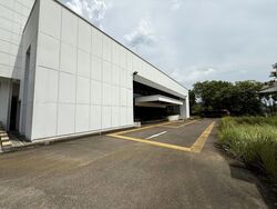 Tuas Avenue 8 (D22), Factory #578704081